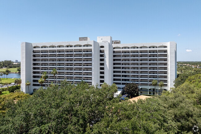 Governor's Point Condominiums