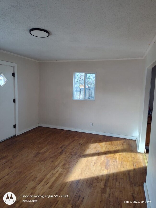 Foto del edificio - 236 Waverly Ave