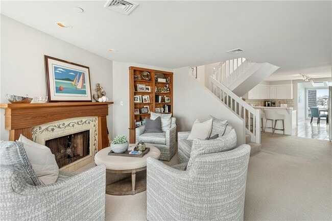 Building Photo - 31 Coddington Wharf