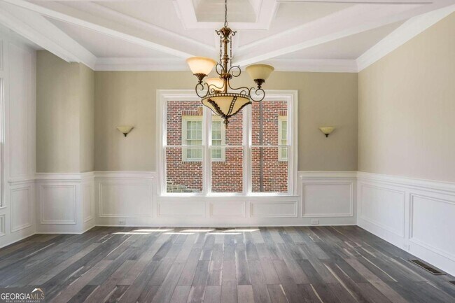 Foto del edificio - 1719 Buckhead Valley Ln NE