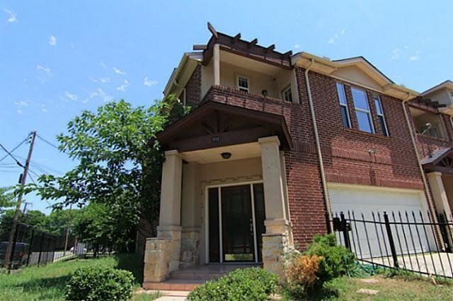 Foto principal - 524 Alcalde St