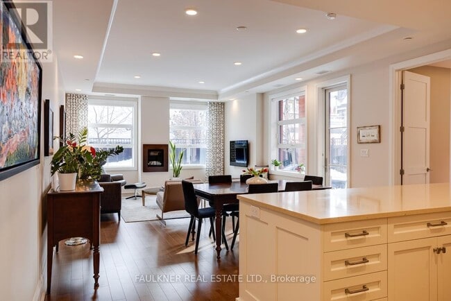 Building Photo - 174 Glebe Ave