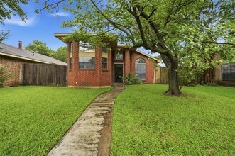 Building Photo - 2540 Winter Oak St