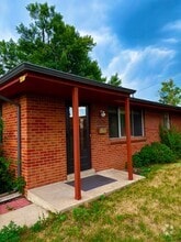 Building Photo - 5523-5527 Newland Way