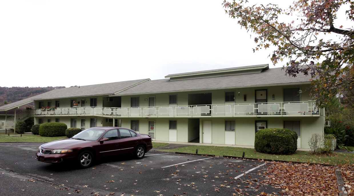 425 Trentham Ln, Gatlinburg, TN 37738 Apartments in Gatlinburg, TN