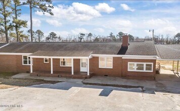Building Photo - 113 Mexico Rd