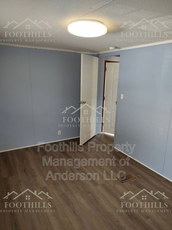 Building Photo - 101 P-9-121