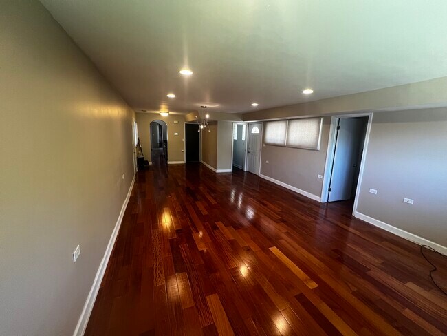 Foto del edificio - 2544 Spruce Rd