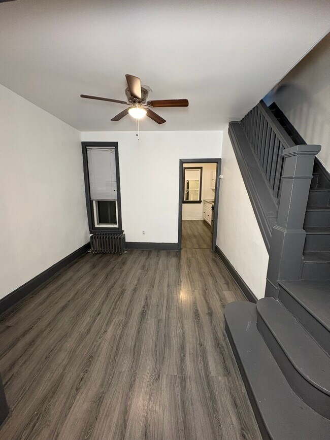 Foto del edificio - 3656 Jasper St