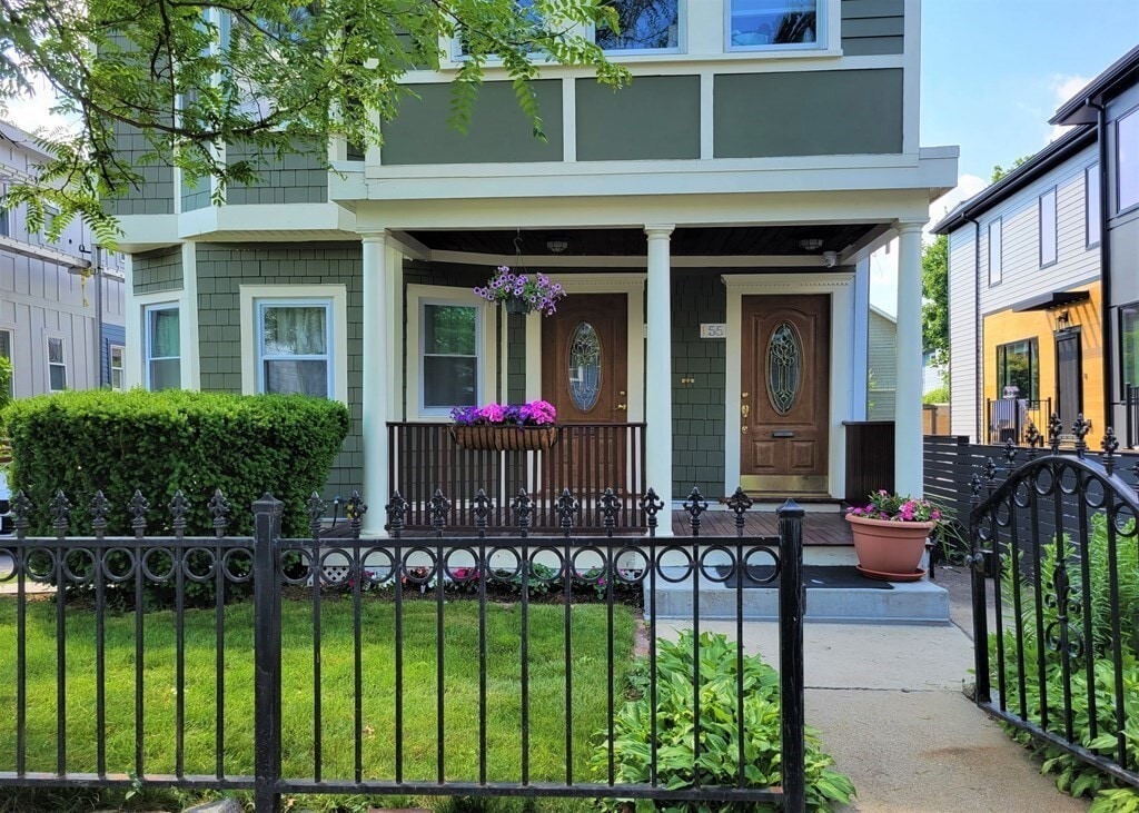 Primary Photo - 153 Chilton St
