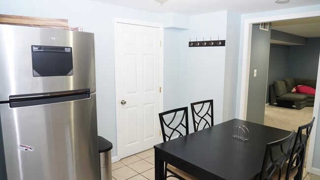 Foto del edificio - 1516 Gridley Ln