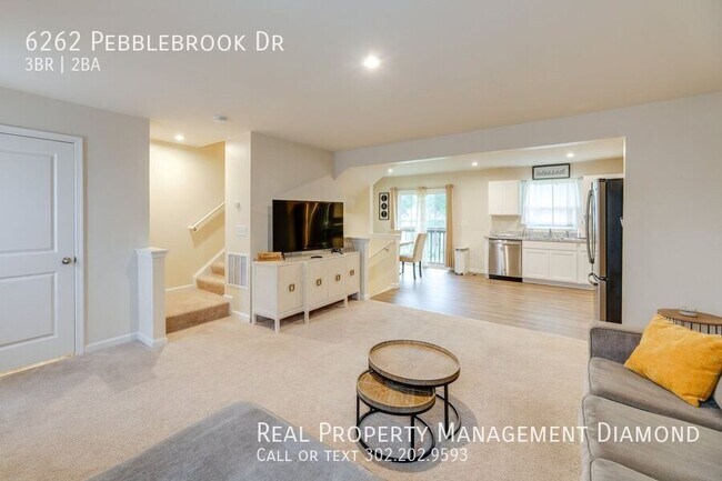 Foto del edificio - 6262 Pebblebrook Dr