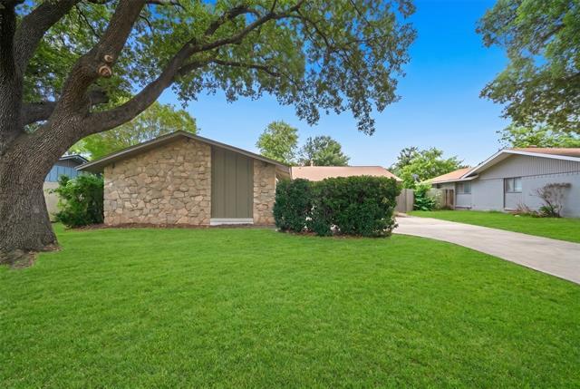 Building Photo - 8034 Greenhollow Ln