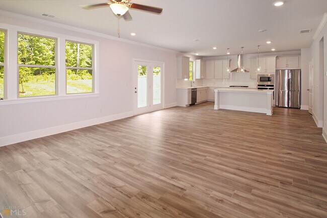 Foto del edificio - 329 Caledonia Ct