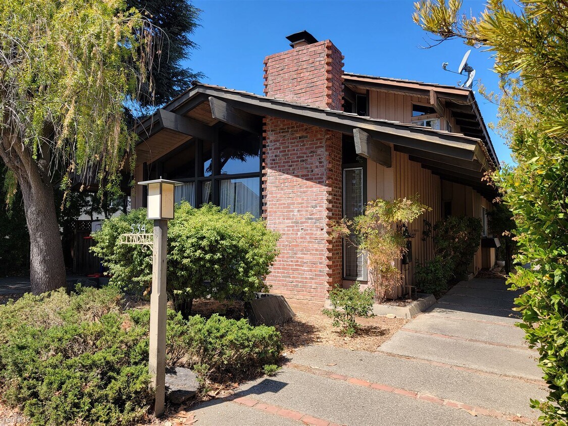 Foto del edificio - 2 br, 2 bath Condo - 534 Tyndall Street 1