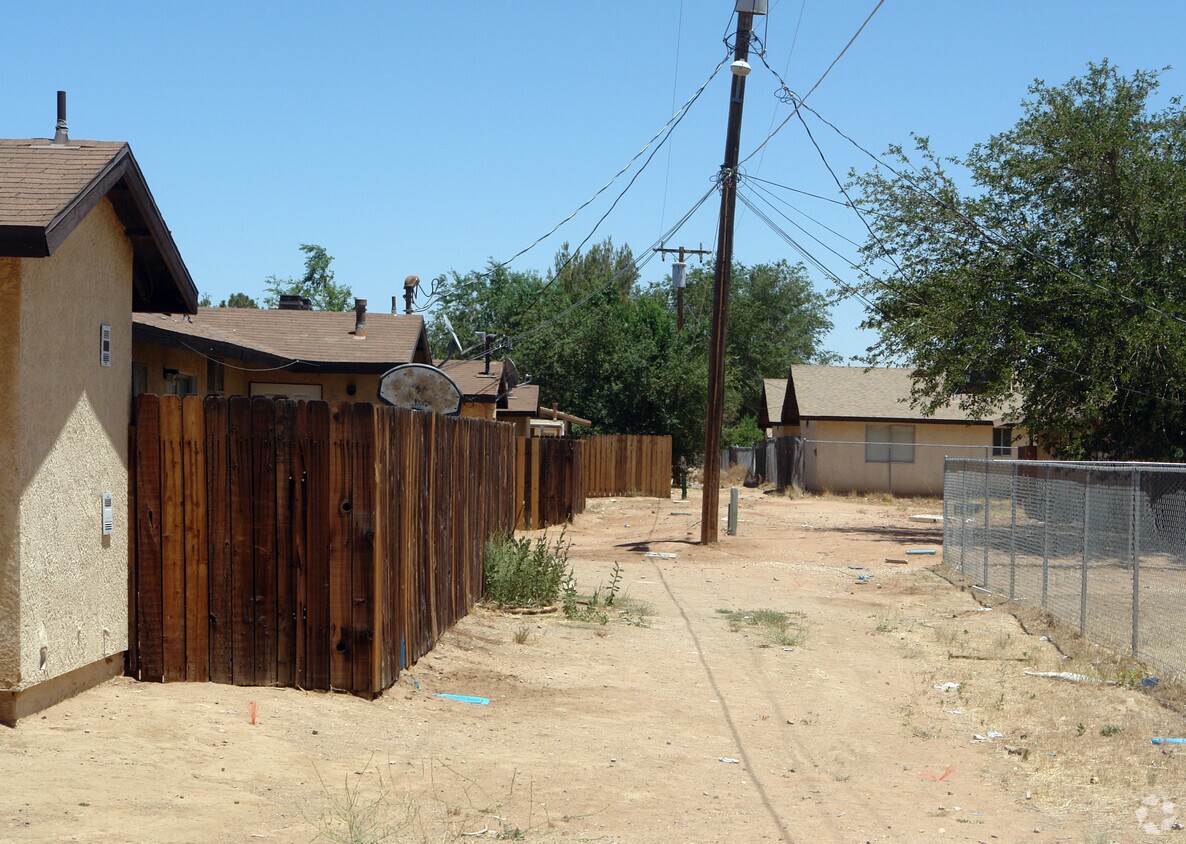 Building Photo - 20381 Zuni Rd