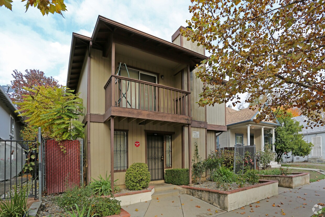 Building Photo - 1721 W St