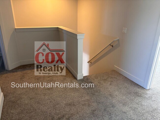 Foto del edificio - Little Valley Townhome For Rent