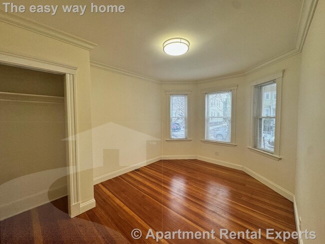 Photo - 65 Conwell Ave Apartment