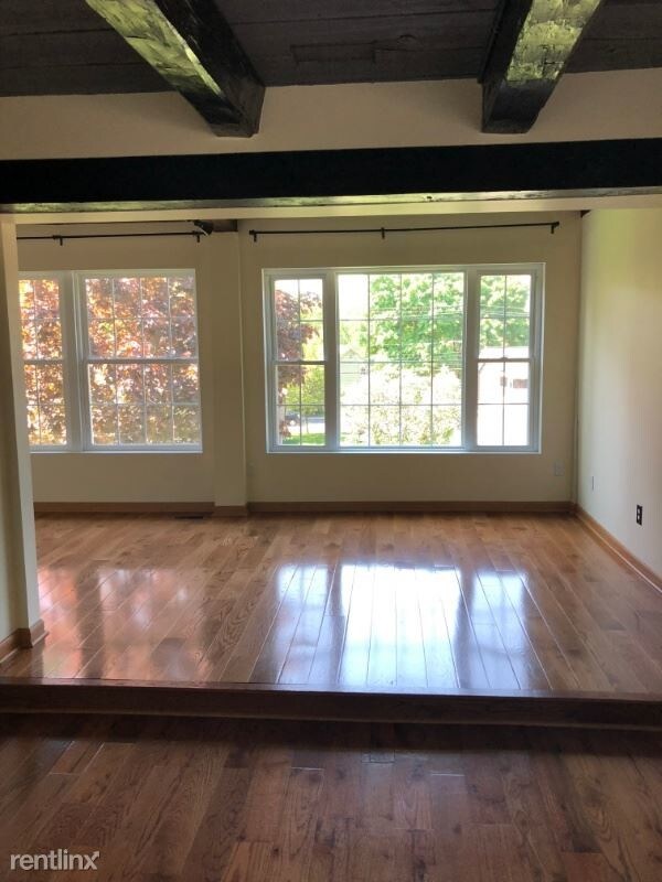 Primary Photo - 3 br, 1 bath House - 120 academy street