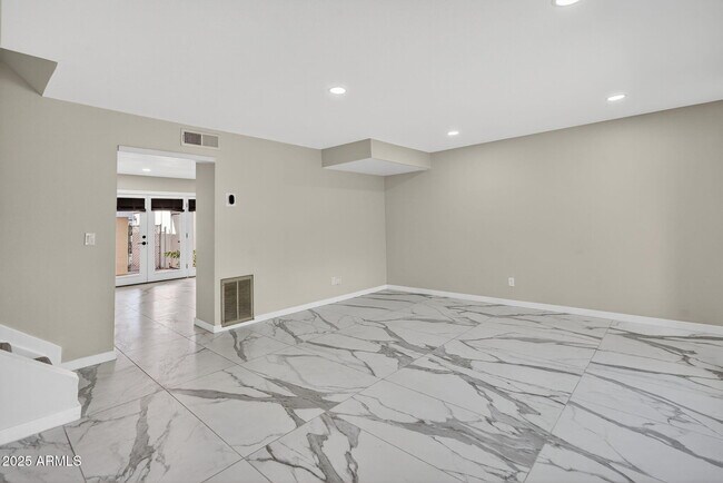 Foto del edificio - 1339 N 44th St