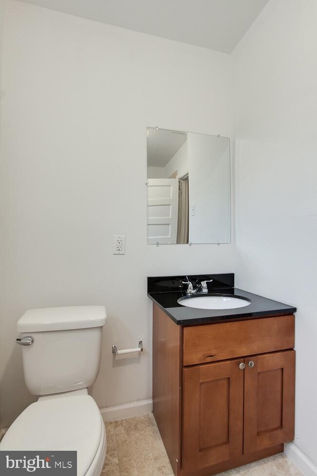 Building Photo - 501 S 49th St