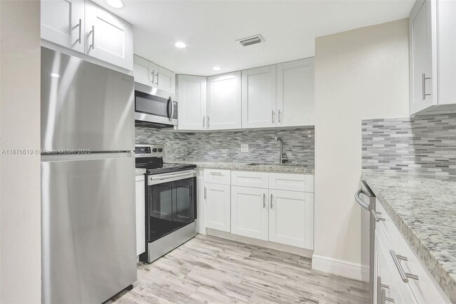 Building Photo - 7925 SW 86th St