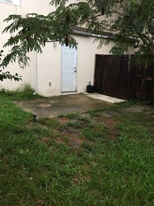 Back door - 704 Valley Rd