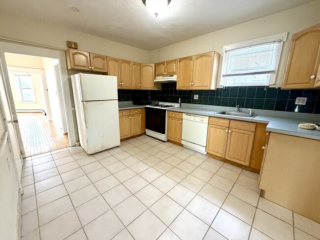 Building Photo - 8 Berkeley St