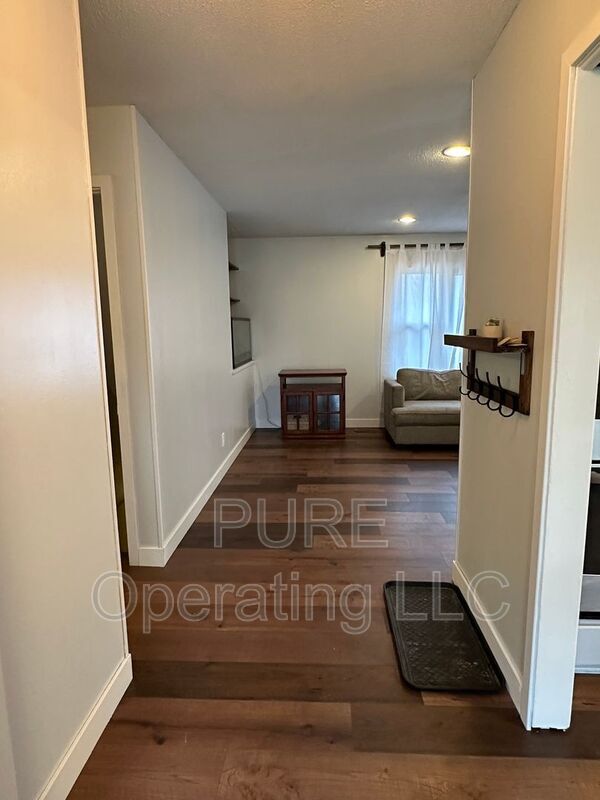 Foto del edificio - 12904 Marcy St