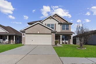 Building Photo - 29326 Legends Green Dr