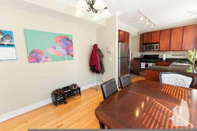 Building Photo - 2 bedroom in Chicago IL 60640