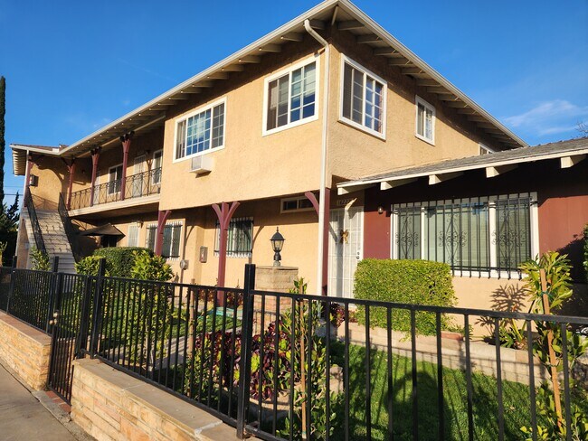 Foto del edificio - 14227 Moorpark St