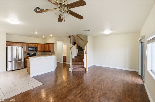 Foto del edificio - 9124 Bushy Tail Ave