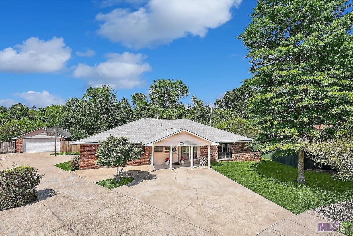 987 Burgin Ave, Baton Rouge, LA 70808 House Rental in Baton Rouge, LA