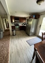 Building Photo - 8146 Deer Run Way