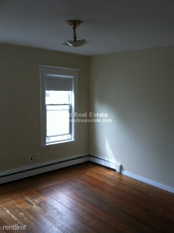 Building Photo - 2 br, 1 bath  - 761 Broadway