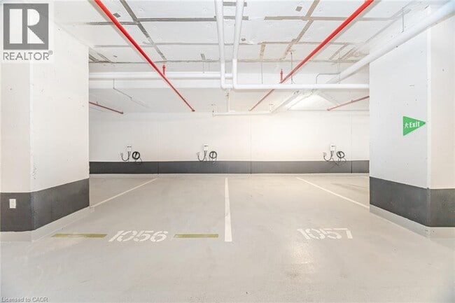 Photo du bâtiment - 3240 William Coltson Ave