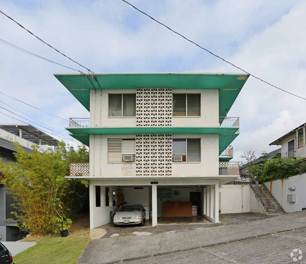 Building Photo - 1548 Pele St