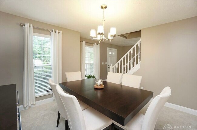 Foto del edificio - 5926 Deerfield Village Dr