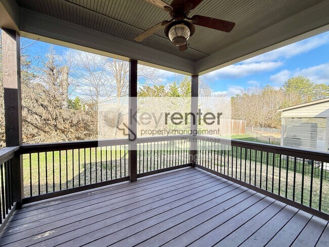 Photo - 2611 Wendell Wy House