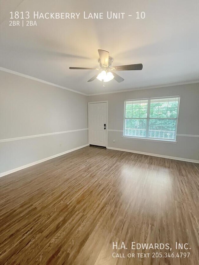 Foto del edificio - 1813 Hackberry Ln