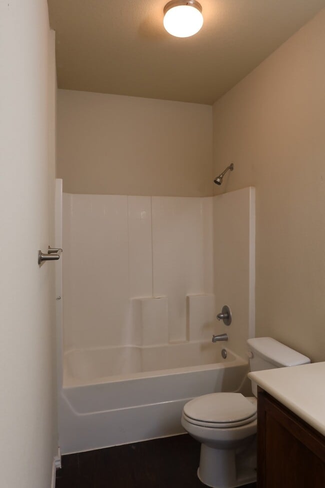 Foto del edificio - Now Pre-Leasing for Fall 2026–Spring 2027!