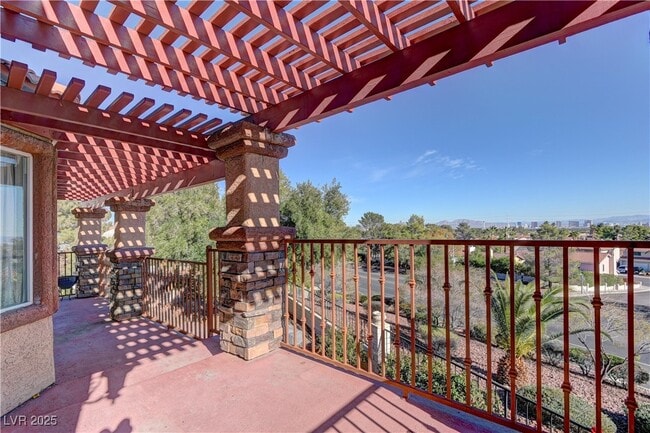 Foto del edificio - 8700 Captains Pl