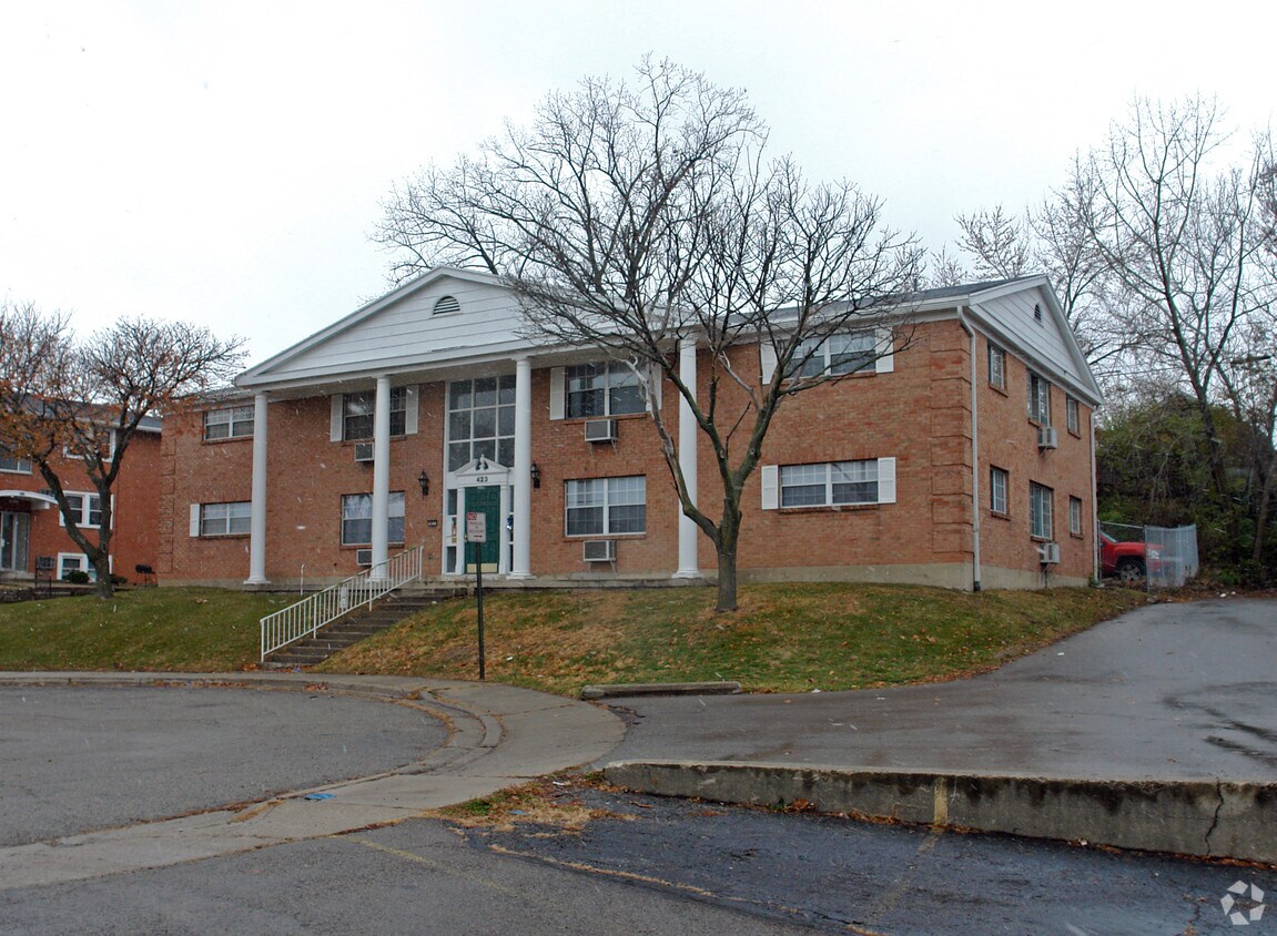 Primary Photo - 423 Briarwood Ave