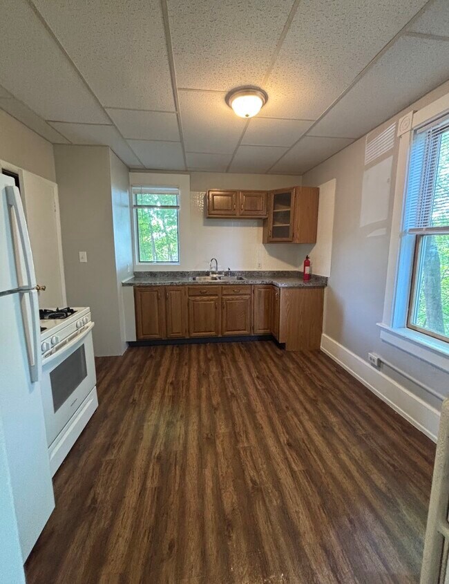 Foto del edificio - 306 E Houghton Ave