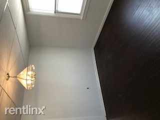 Foto del edificio - 320 S 11th St