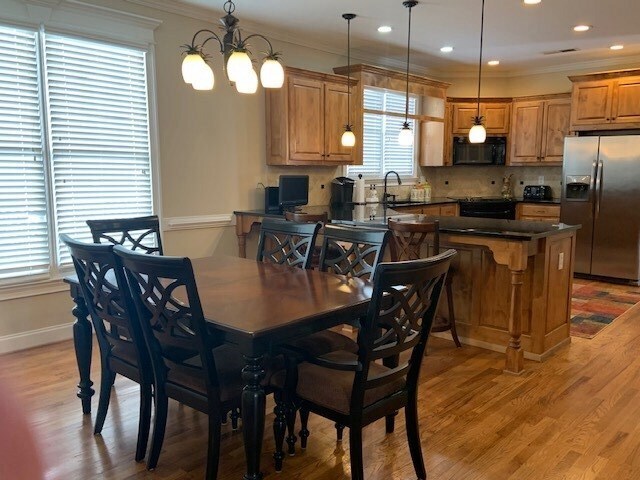 Building Photo - 1571 Carriage Ridge Dr