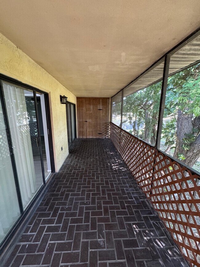 Building Photo - 205 Palmetto Ave