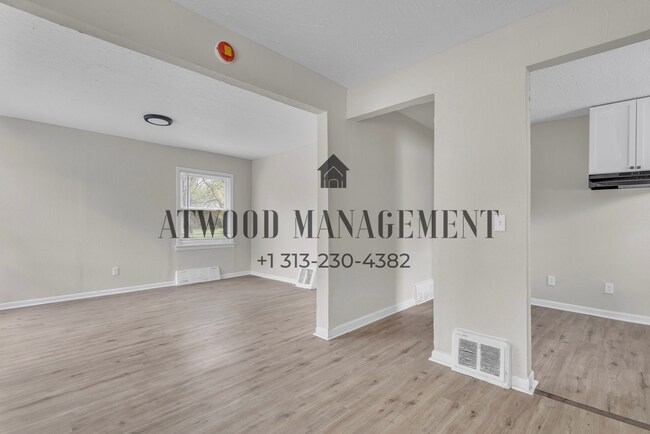 Foto del edificio - This beautifully updated 3-bedroom, 1-bath single-family home is ready for move-in!